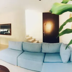  Vakantiehuis Casa Camilla, Bright, Spacious And Comfortable Mexico