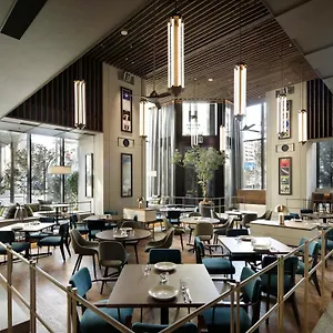 *** Hotel Hamacho Japan